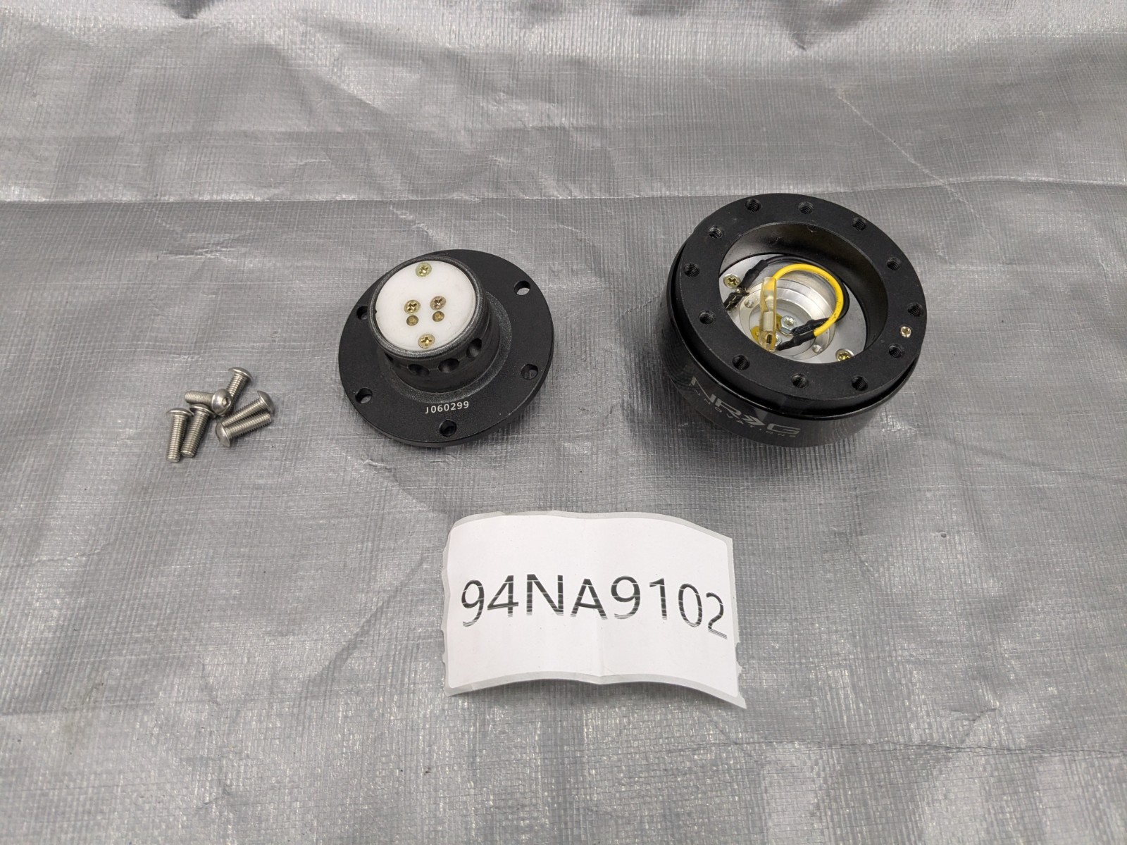 NRG GEN 2.0 STEERING WHEEL QUICK RELEASE BLACK RING & BODY