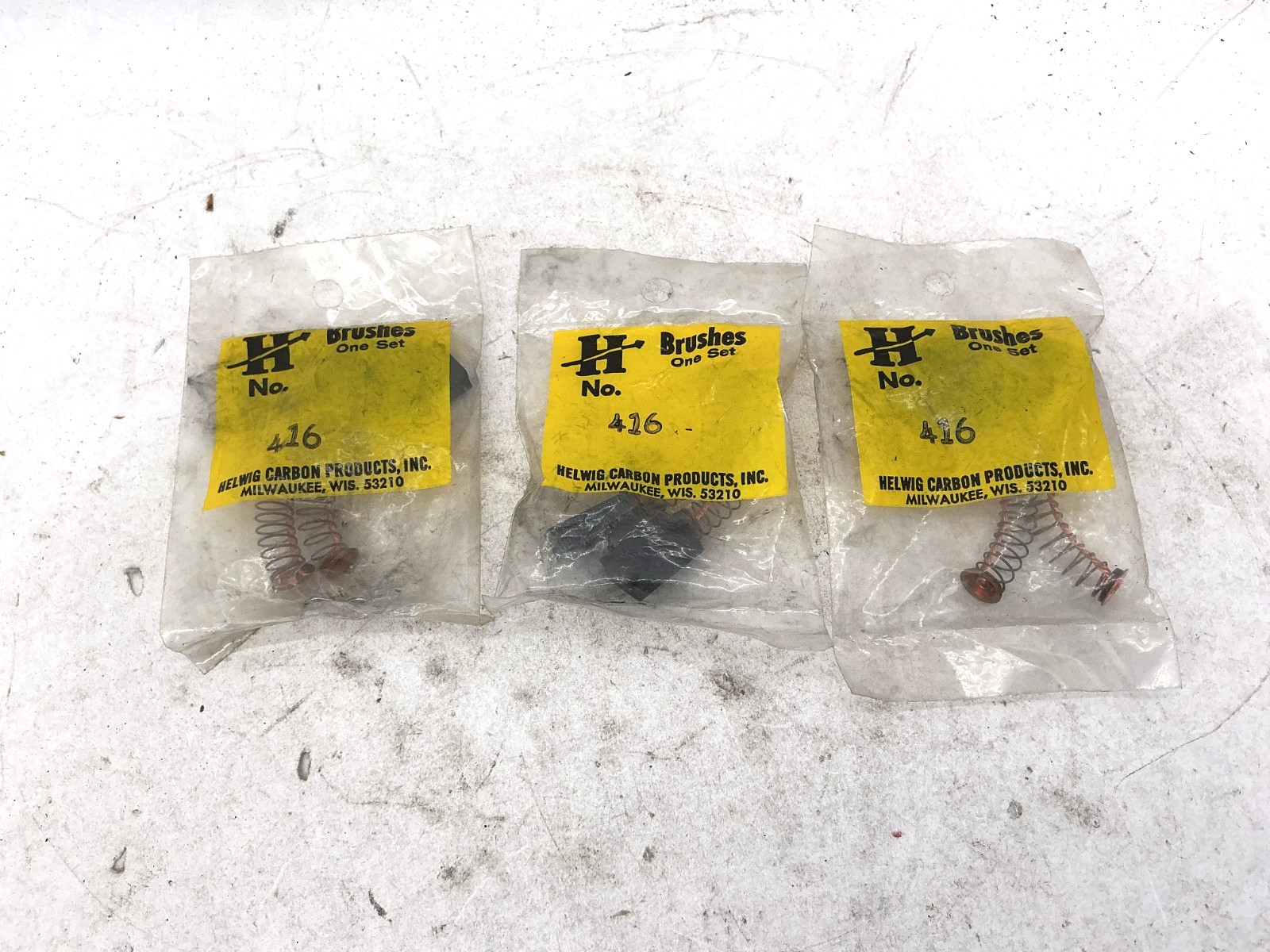 Lot of 3 Helwig Carbon Products 416 Carbon Brushes Set QTY 2 Per Bag Lot of 3 Helwig Carbon Products 416 Carbon Brushes Set QTY 2 Per Bag