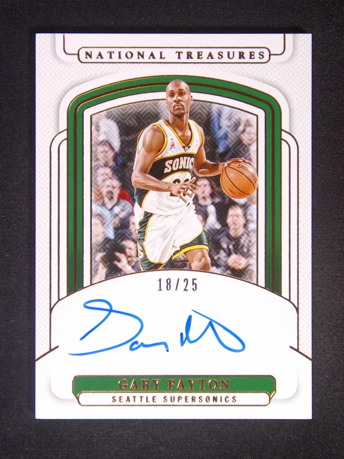 2024-25 Panini National Treasures Gary Payton Auto 18/25