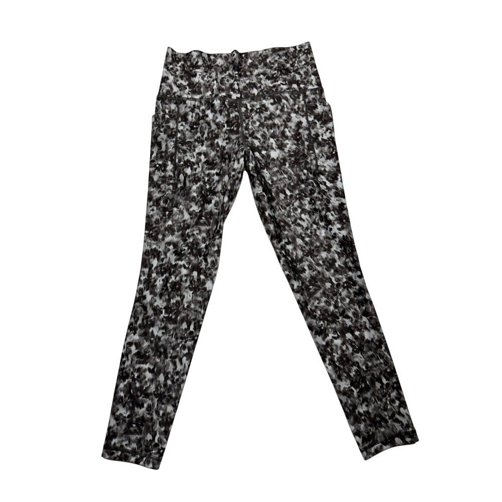 Athleta Salutation Stash 7/8 Tight Leggings Black Grey Floral Print Small S