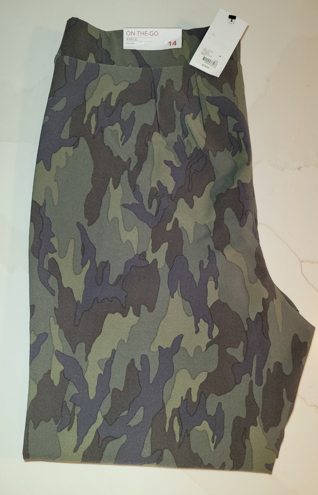 NWT Lane Bryant On The Go Mid-Rise Camo Slim Ankle Pants Sz. 14 $79.95 NEW
