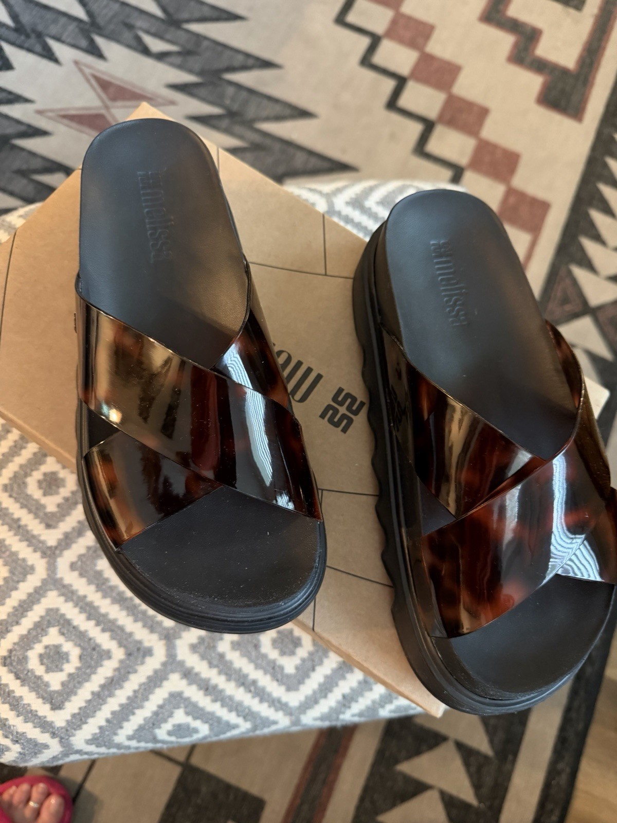 Melissa Women\'s Tortoiseshell Crisscross Platform Slide Sandals Size 7