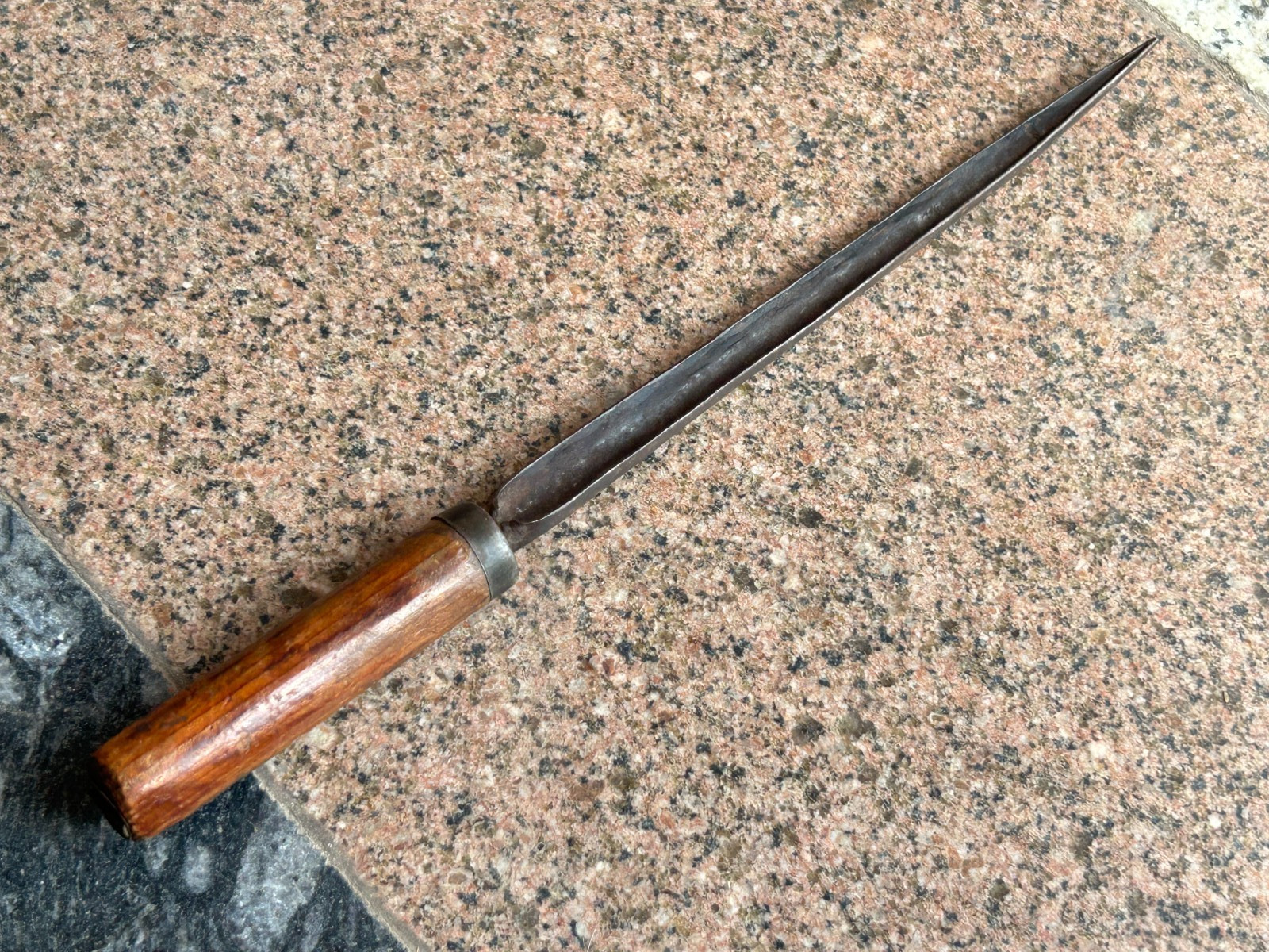 1930\'s OLD VINTAGE RARE PRIMITIVE IRON GRAIN SAMPLE TESTER WOODEN HANDLE