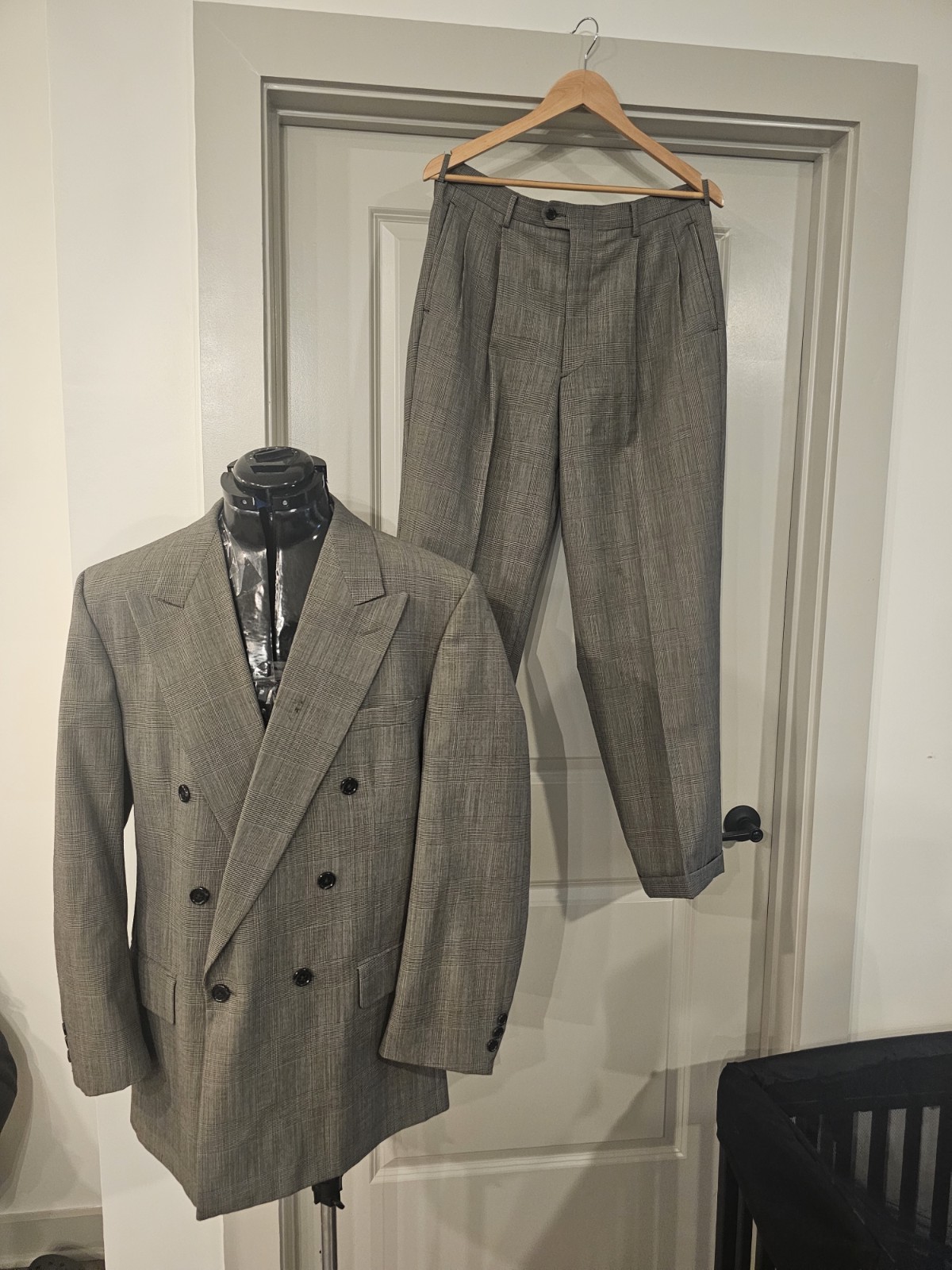 Vintage Gerald Austin Wool Charcoal Grey Men Double Breasted Suit 42R Vintage Gerald Austin Wool Charcoal Grey Men Double Breasted Suit 42R