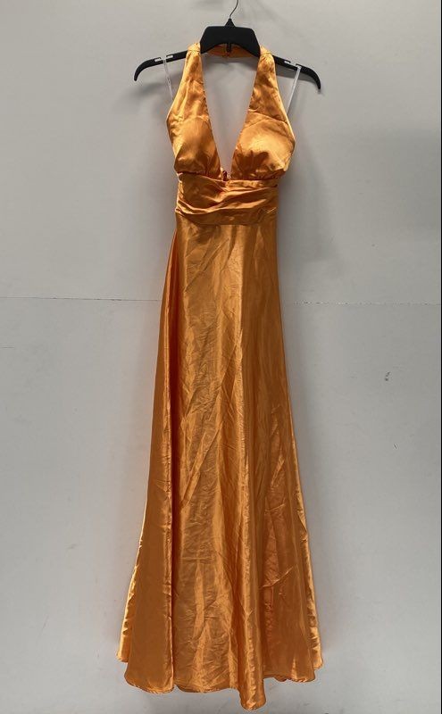 Speechless Women\'s Apricot Orange Halter Plunging Backless Maxi Dress Sz 7 NWT