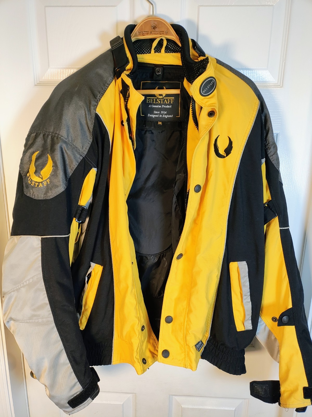 Vintage BELSTAFF Armored Men\'s 3XL Motorcycle Jacket Yellow/Black Lined Hytrel