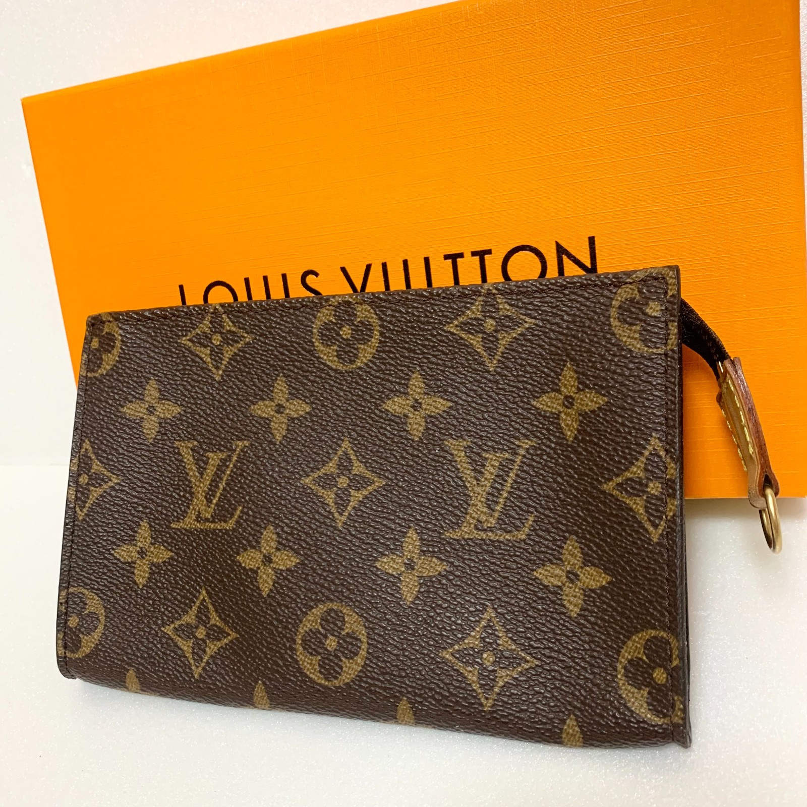 Auth Louis Vuitton Bucket Pouch PM Monogram Accessory Pouch Pochette France