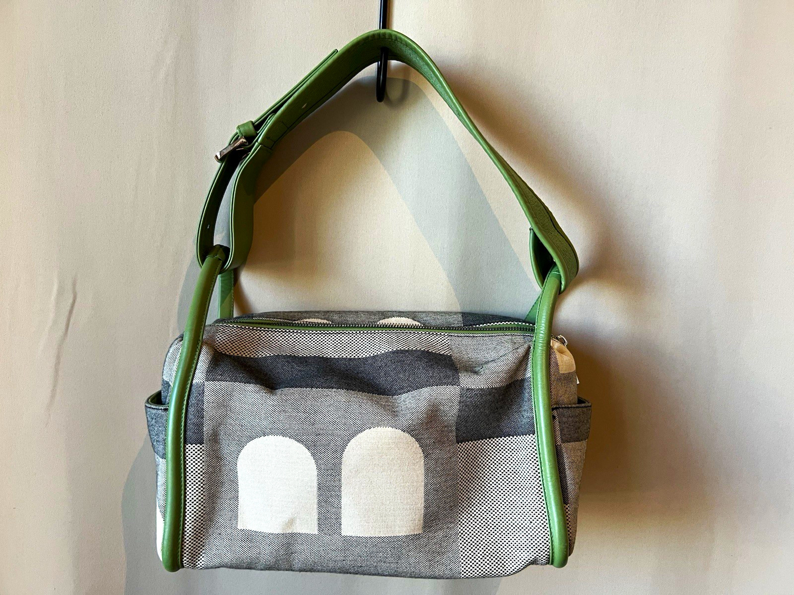 Bally B Logo Geometric Shoulder Bag Gray White Green Leather Trim Made in Italy