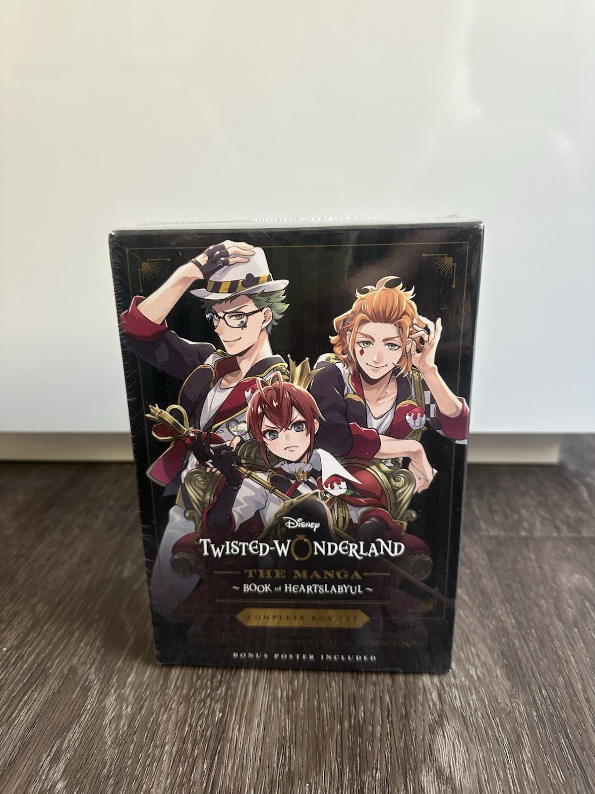 Disney Twisted-Wonderland: The Manga Book of Heartslabyul Complete Box Set: Incl Disney Twisted-Wonderland: The Manga Book of Heartslabyul Complete Box Set: Incl