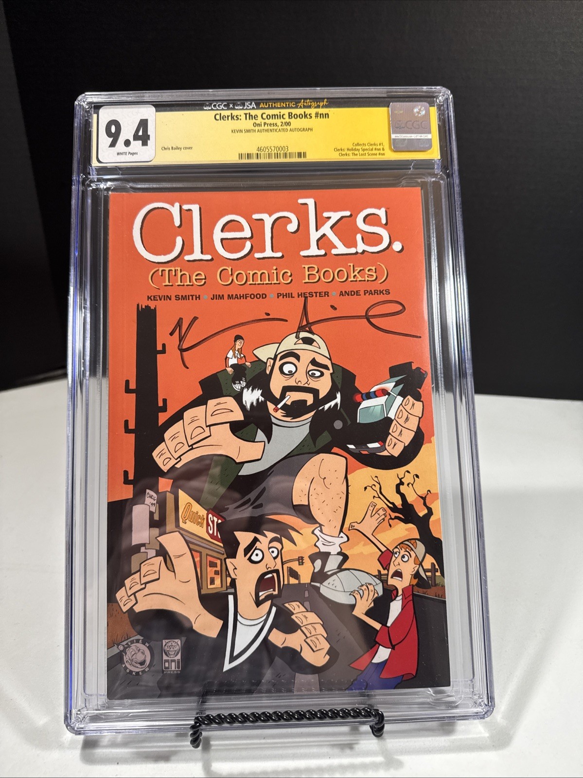 Clerks - The Comic Books Signed By Kevin Smith TPB CGC Graded 9.4 Clerks - The Comic Books Signed By Kevin Smith TPB CGC Graded 9.4