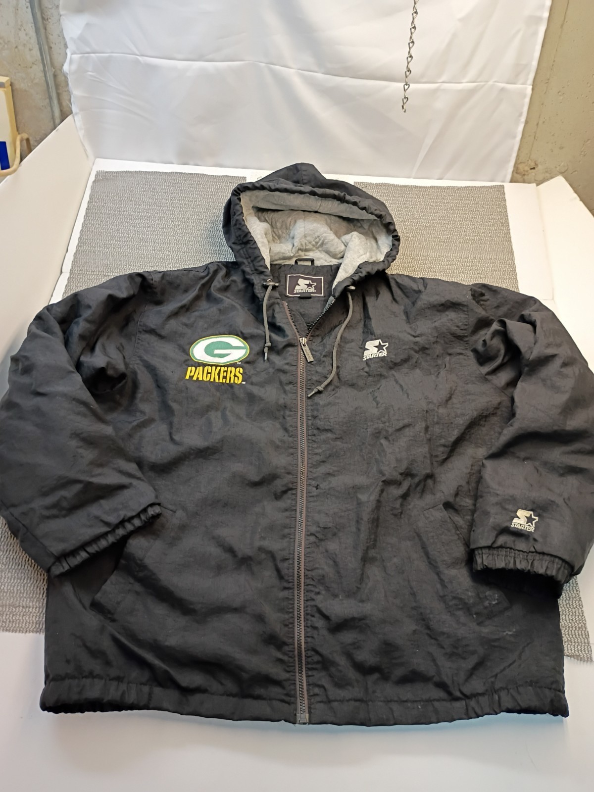 VTG Starter Green Bay Packers Quilted Black Jacket SZ L