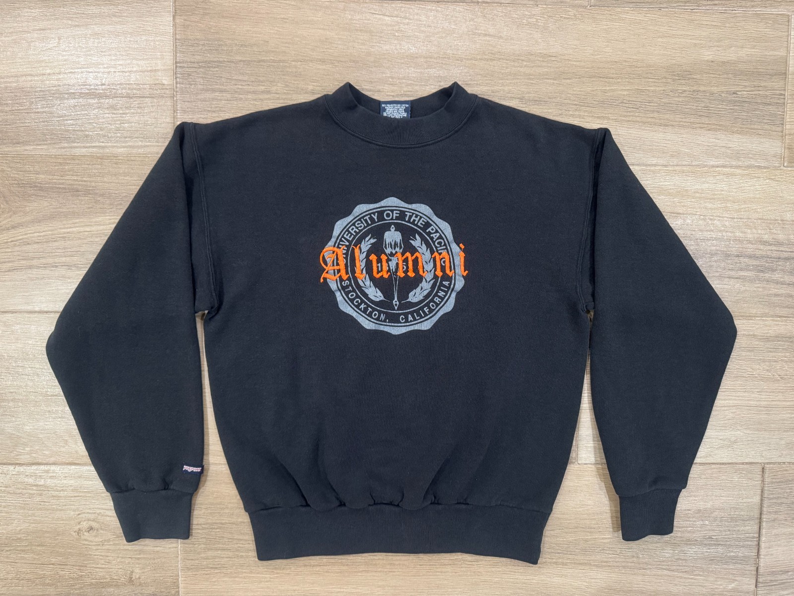 Vintage University of Pacific Alumni Sweatshirt MEDIUM SHORT Adult Stockton 90s 