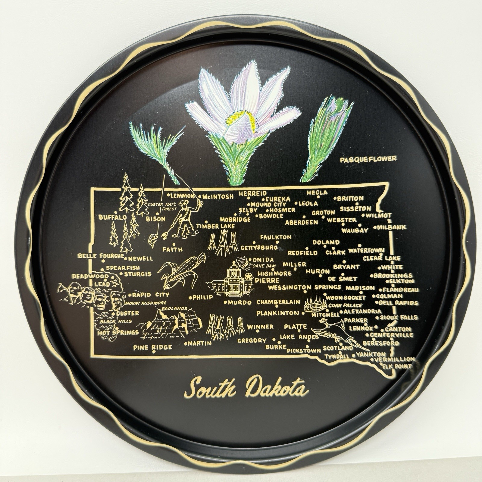 Vintage South Dakota State Tray MCM Kitschy Barware Graphic Souvenir Platter 11\