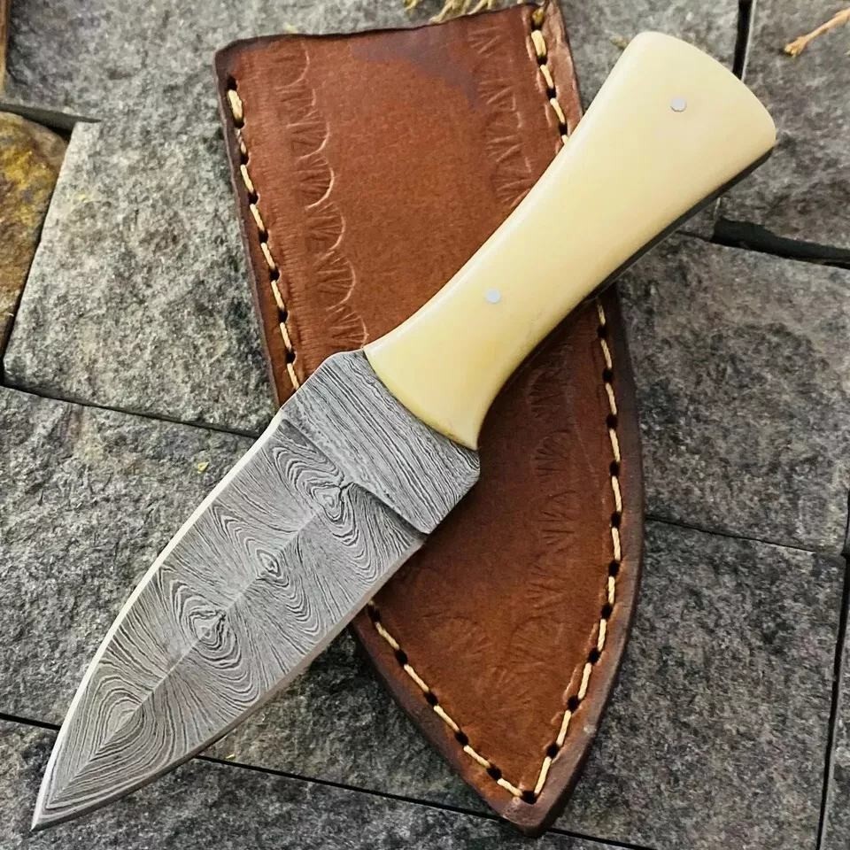 Custom Made Damascus Hunting Boot Knife /Hand Forged Damascus Steel Blade 868