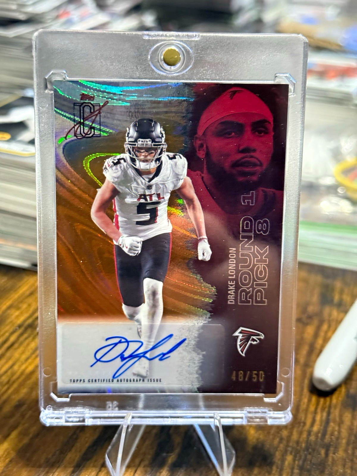 Topps 2025 Signature Class Drake London Falcons #62 RC Auto 48/50 Orange Lava