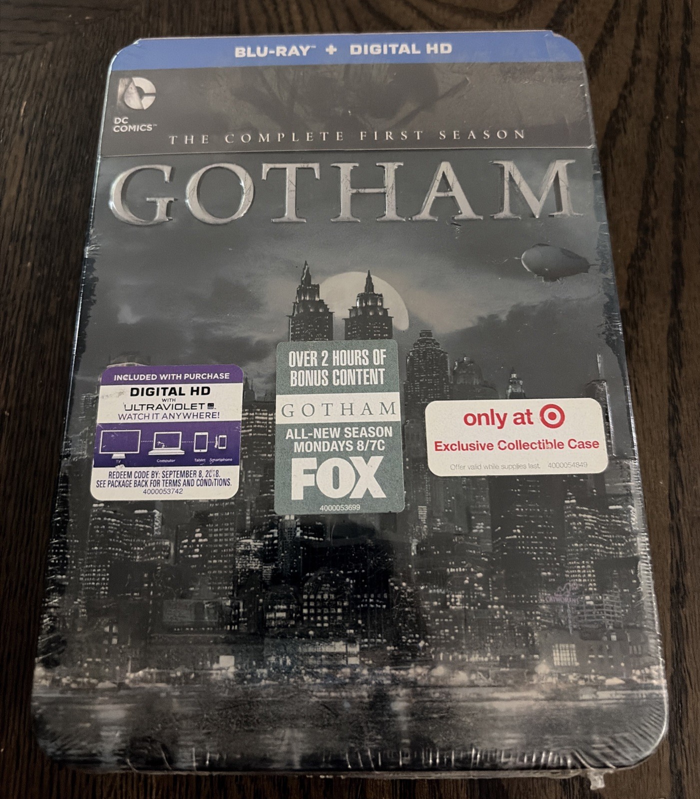 Gotham The Complete First Season (Blu-ray, 2015, Target Exclusive Tin Case) New Gotham The Complete First Season (Blu-ray, 2015, Target Exclusive Tin Case) New
