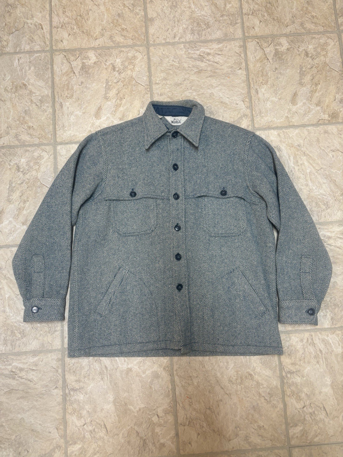 Vintage Woolrich Men’s Large Blue Wool Herringbone Mackinaw Jac Shirt Jacket USA