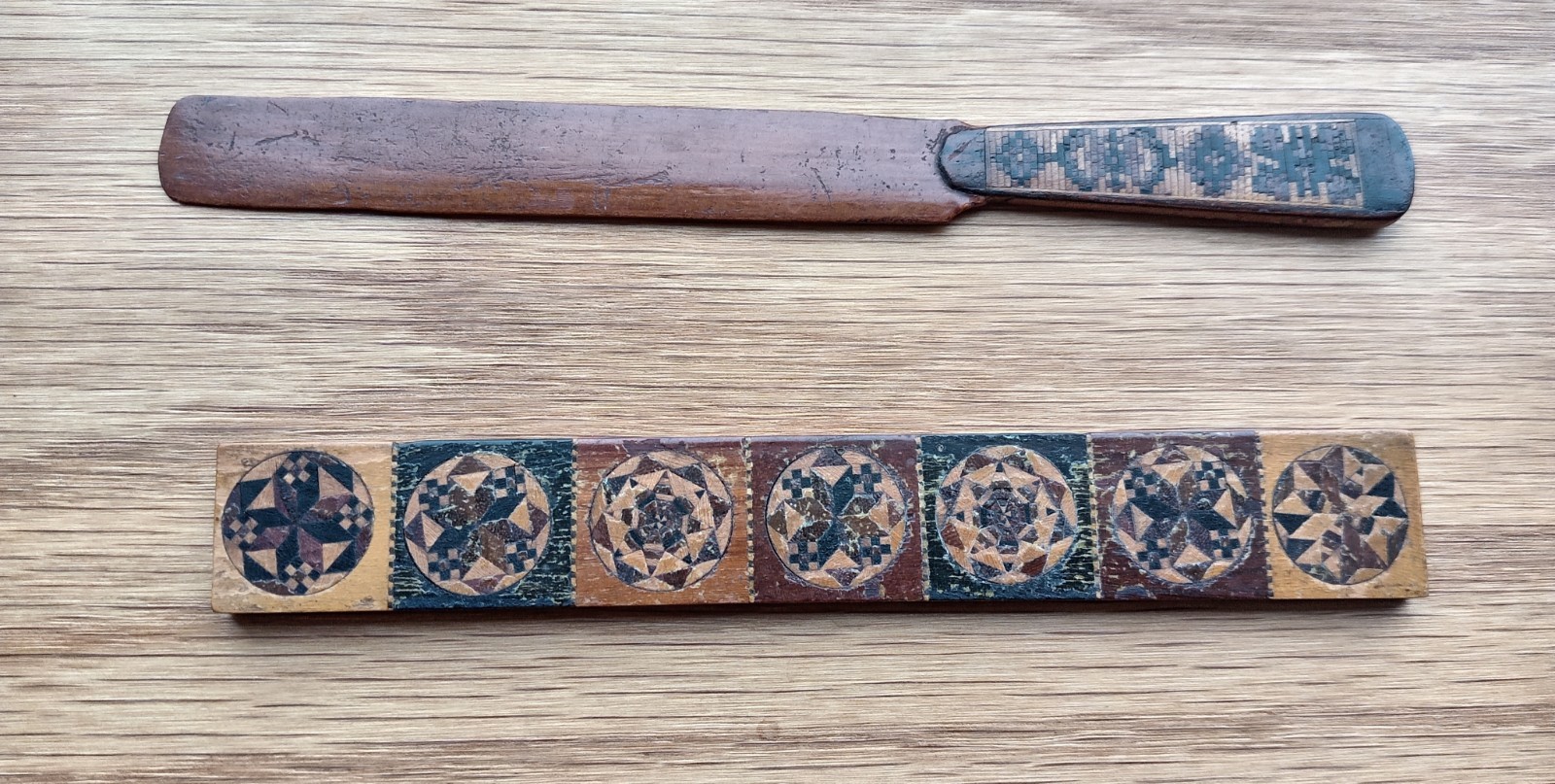 2 Antique Victorian/Edwardian Tunbridgeware Pieces, Ruler, Page Turner/Letter Op
