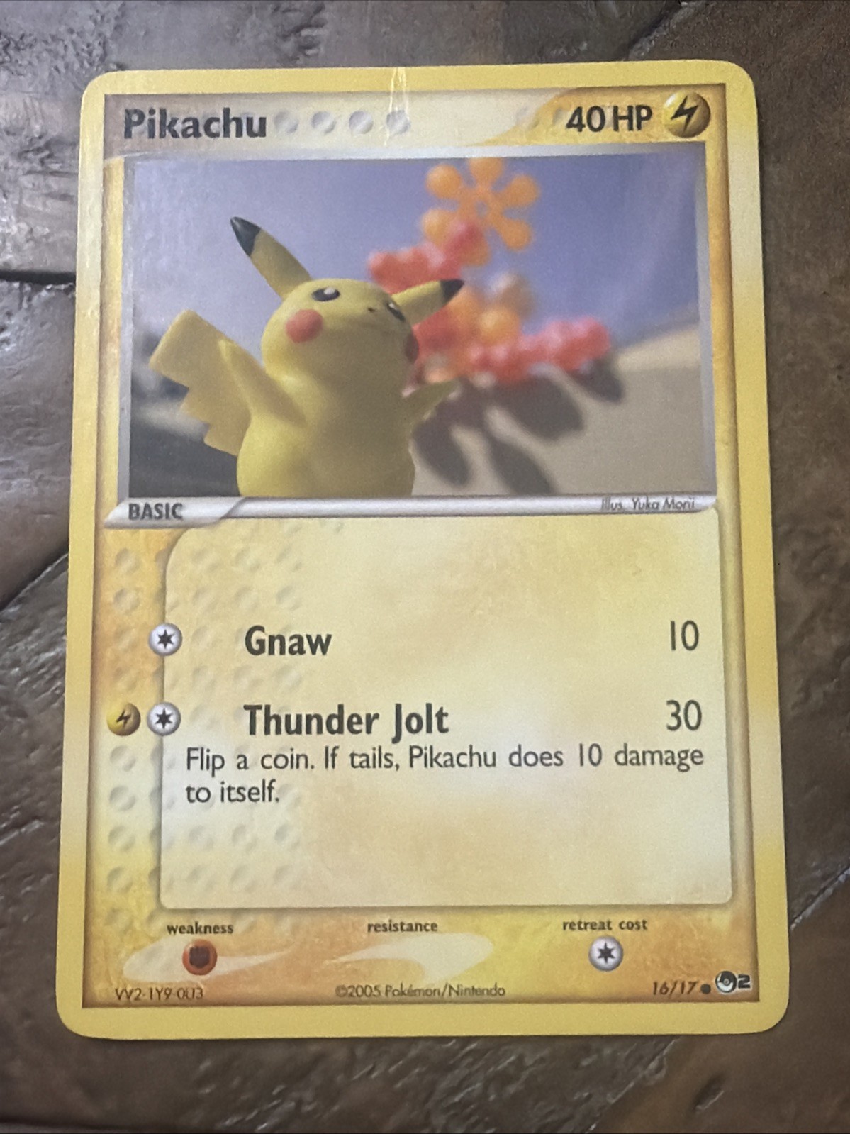 Pikachu 16/17 POP Series 2 2005 Pokemon TCG Yuka Morii Vintage Card MP