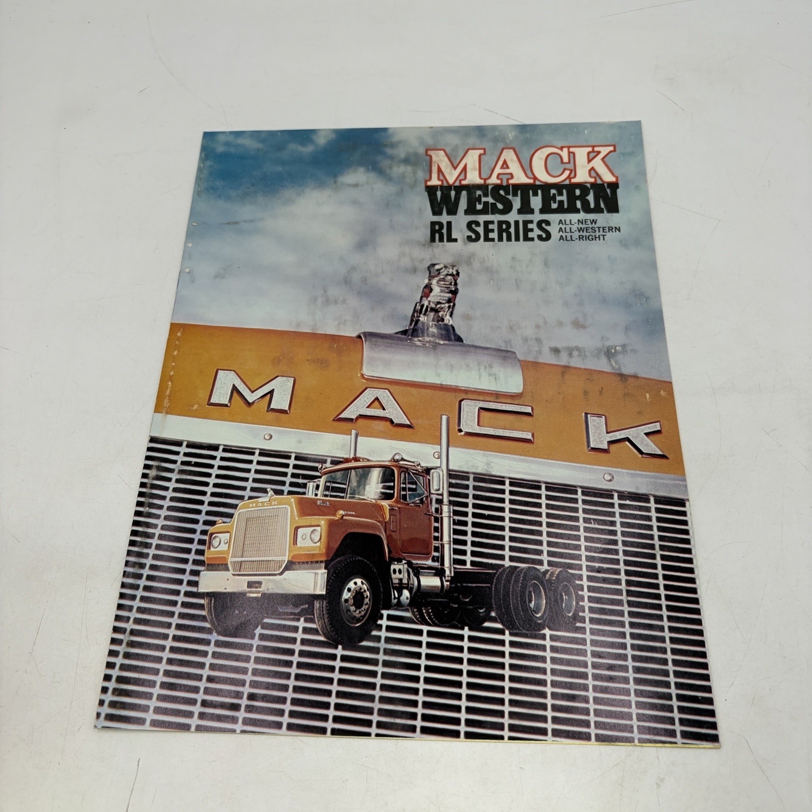 Vintage Mack Western RL Series Truck Sales Brochure RL700L RL700LS Hayward CA Vintage Mack Western RL Series Truck Sales Brochure RL700L RL700LS Hayward CA