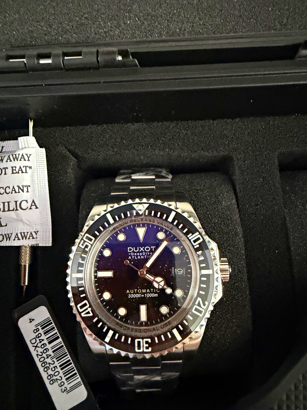 Duxot Deep Dive Atlantica Auto Diver 44mm Blue Dial 1000m Date Box Papers Duxot Deep Dive Atlantica Auto Diver 44mm Blue Dial 1000m Date Box Papers