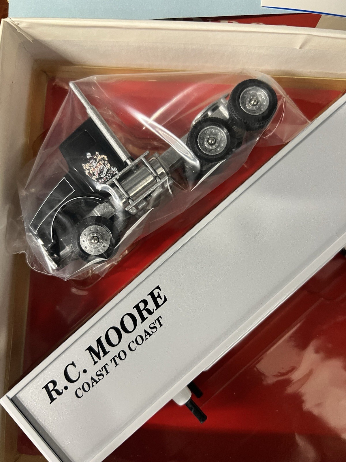 Winross R.C. Moore Coast To Coast Kenworth Semi Truck & Trailer 1:64 Model Winross R.C. Moore Coast To Coast Kenworth Semi Truck & Trailer 1:64 Model