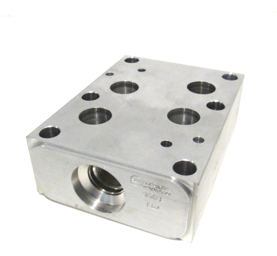 NEW SUN HYDRAULICS CDA MANIFOLD VALVE NEW SUN HYDRAULICS CDA MANIFOLD VALVE
