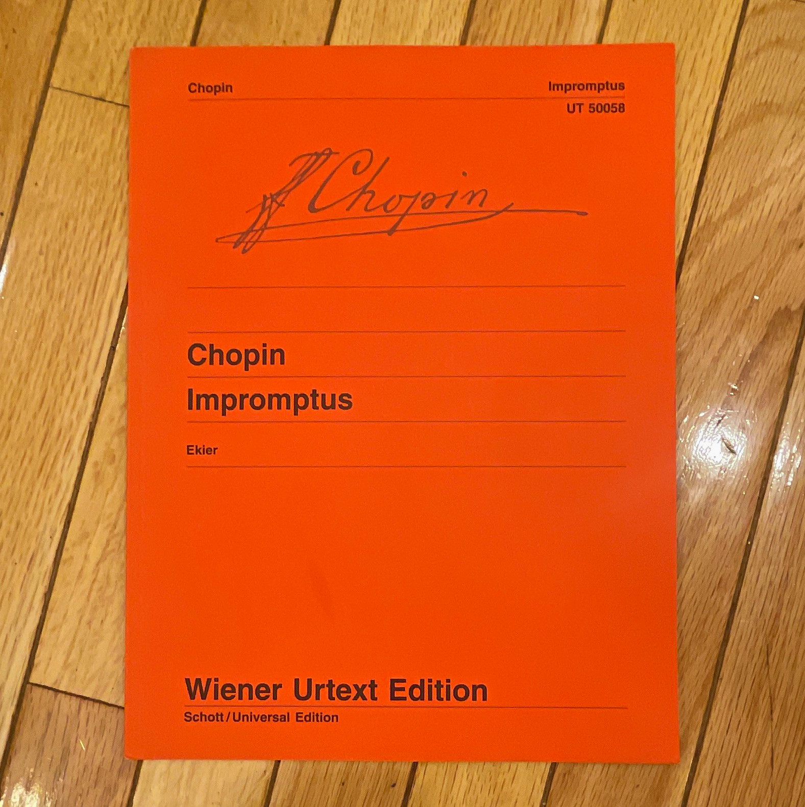 Wiener Urtext Edition Chopin Impromptus Urtext Piano Solo Sheet Music UT50058 Wiener Urtext Edition Chopin Impromptus Urtext Piano Solo Sheet Music UT50058