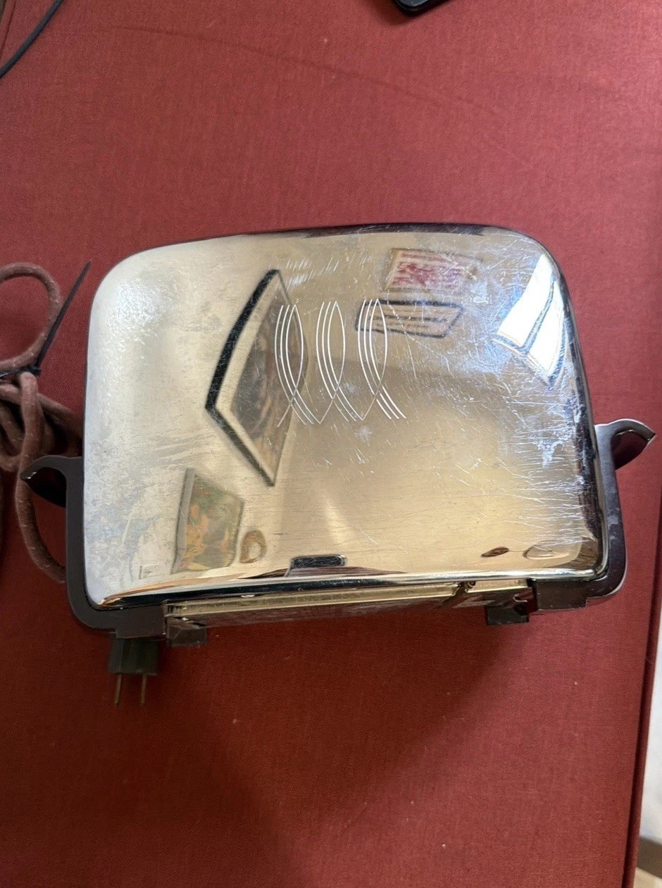 MCM Vintage Toaster Toastmaster Chrome Bakelite Handles 1950's Model 1B14 Works