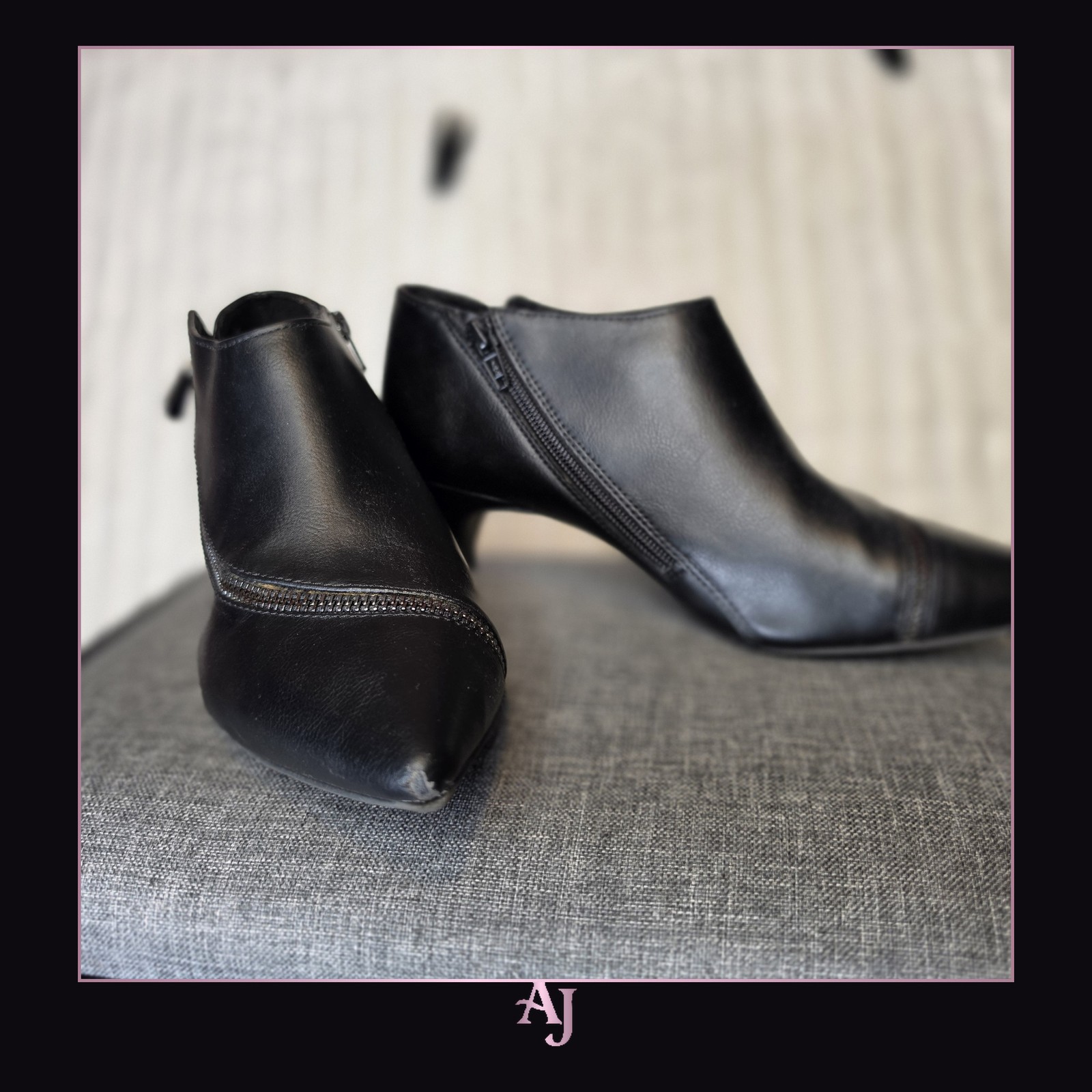 Simply Vera Vera Wang Black Leather Ankle Boots Size 7.5