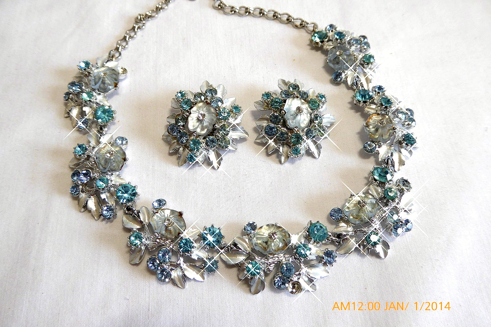 FABULOUS FLORENZA ART GLASS ENAMEL RHINESTONE NECKLACE EARRINGS SET
