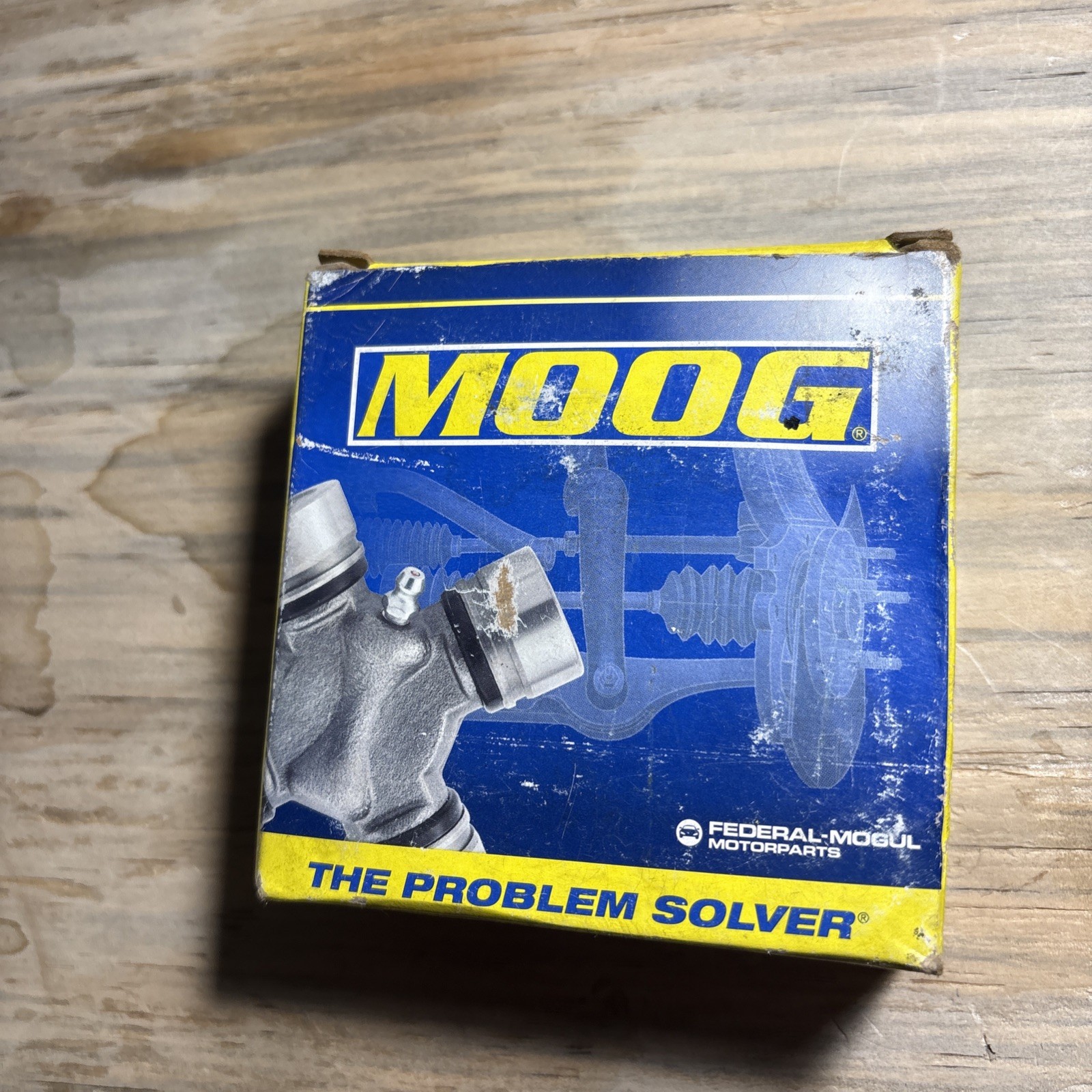 Moog 534G Universal U- Joints 015-2122-4 New In Box Moog 534G Universal U- Joints 015-2122-4 New In Box