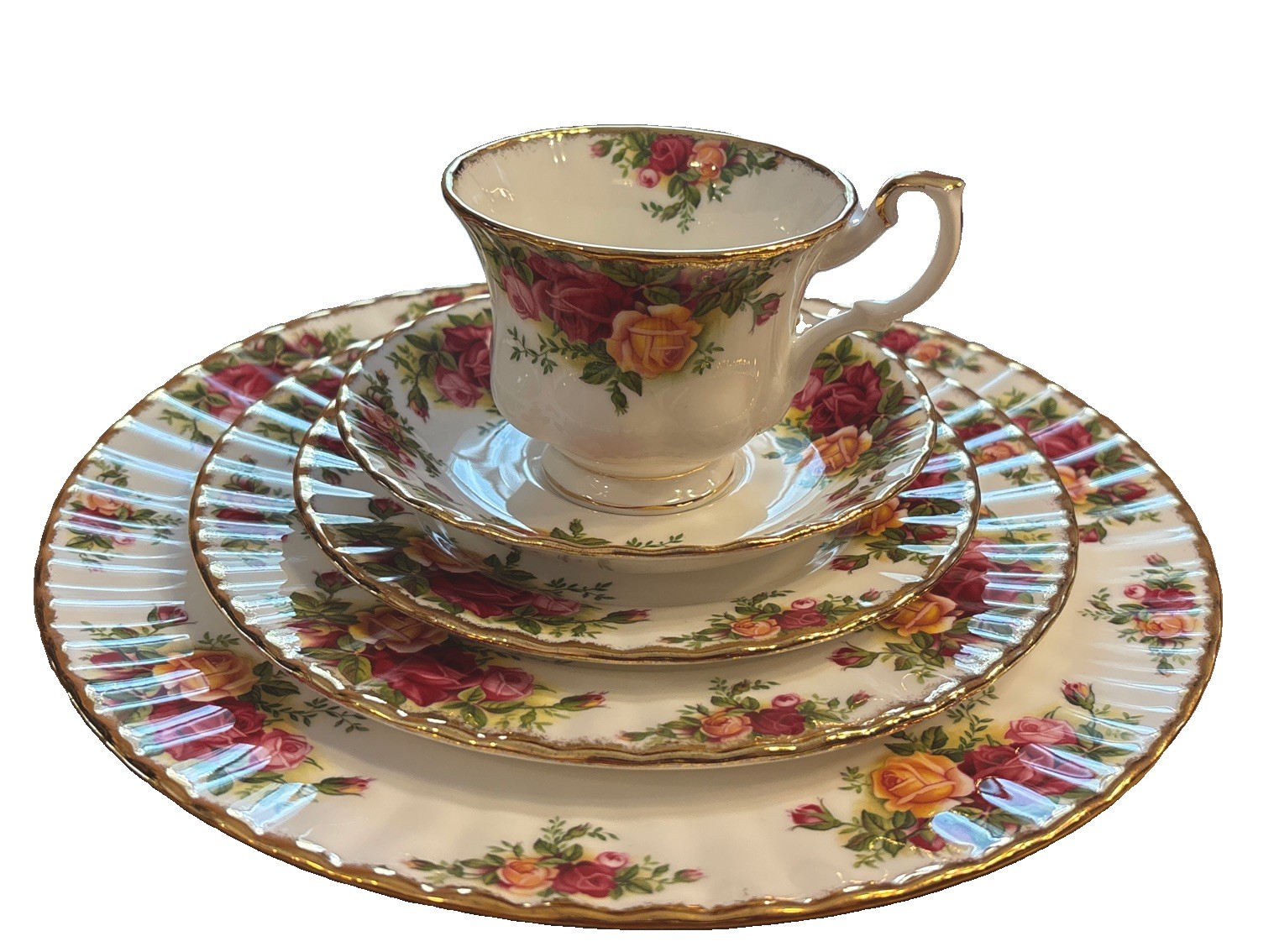Royal Albert Old Country Roses Fine Bone China 5 Pc Place Setting(s) England