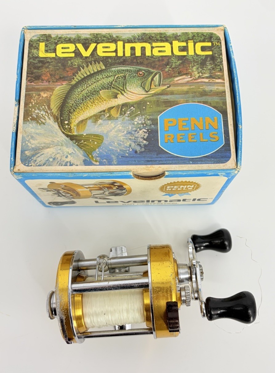 Vintage Penn 940 Levelmatic Bait Casting Fishing Reel with Original Box Vintage Penn 940 Levelmatic Bait Casting Fishing Reel with Original Box