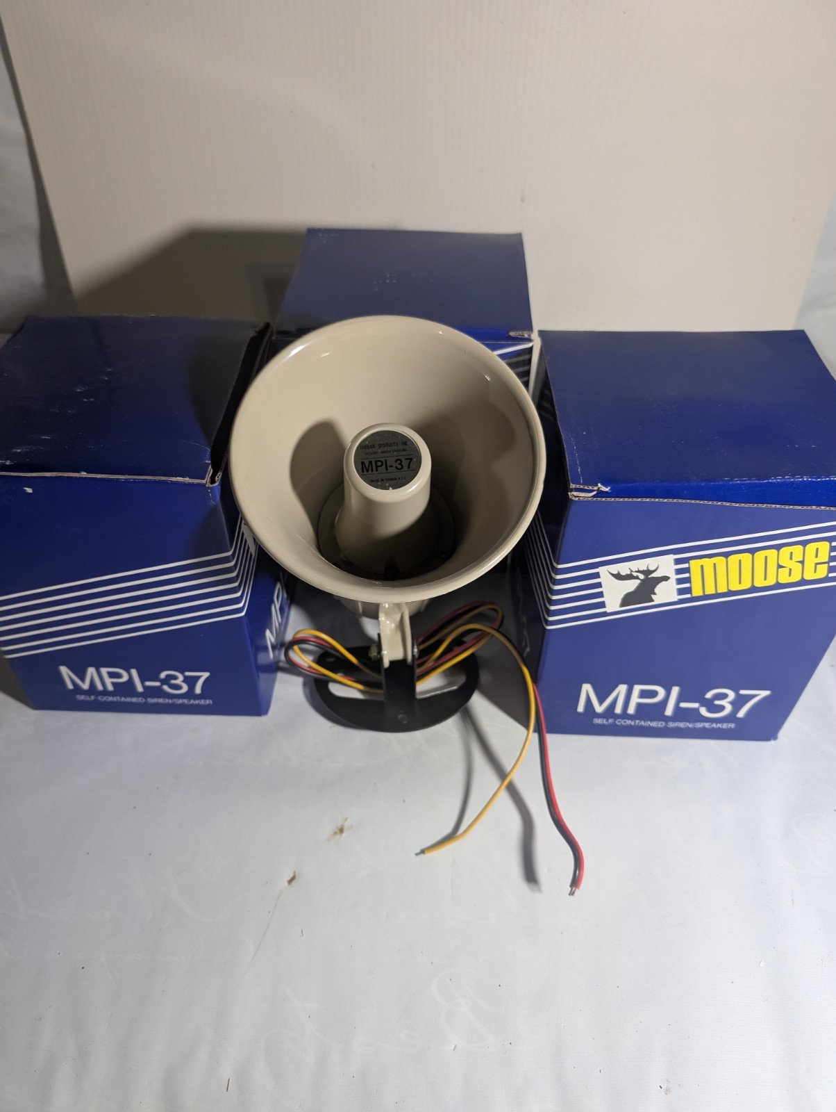Siren/Speaker 12V  -Moose Interlogix MPI-37 Very Loud.Brand New