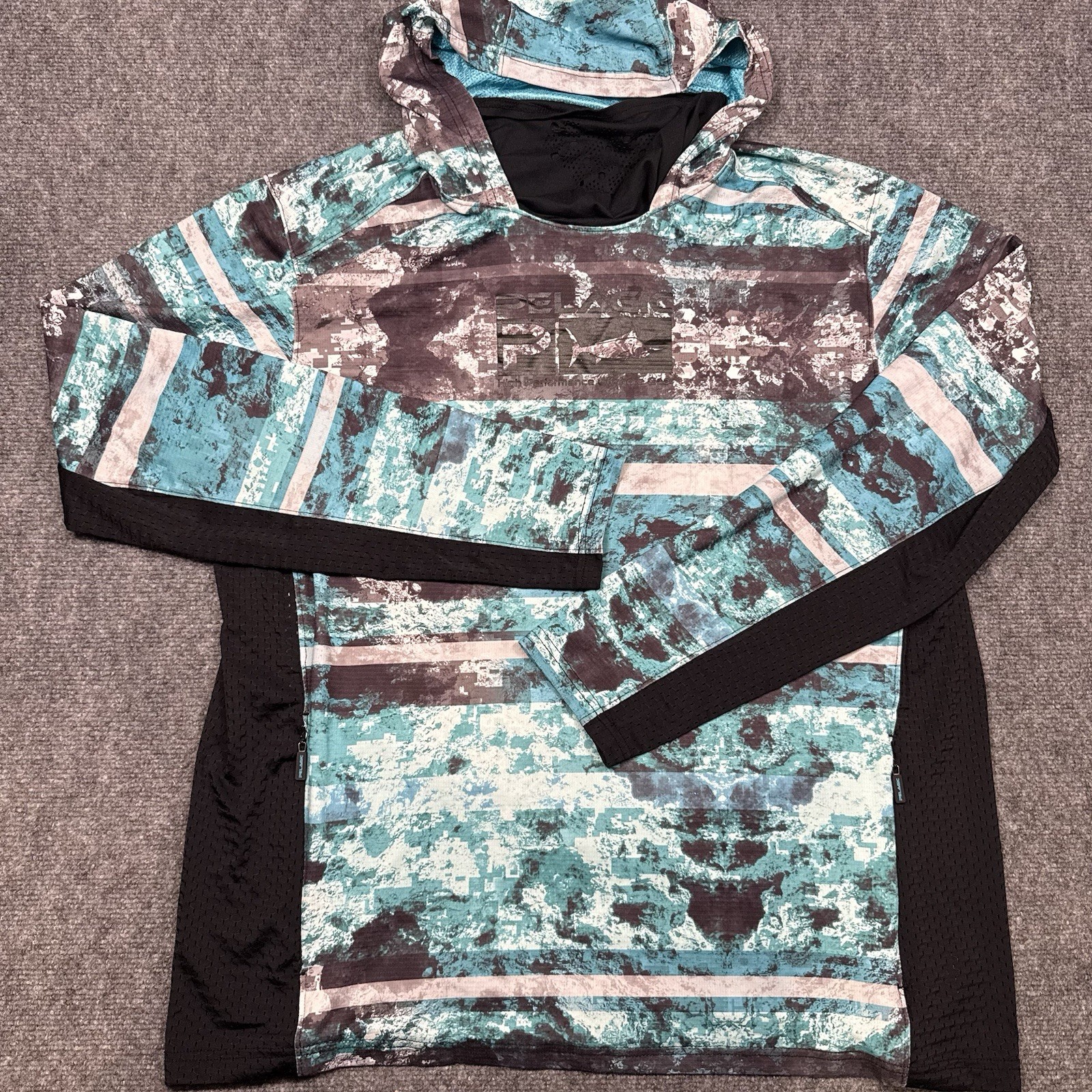 Pelagic High Performance Offshore Fishing Hoodie Men’s XL Teal Camo Sunshield