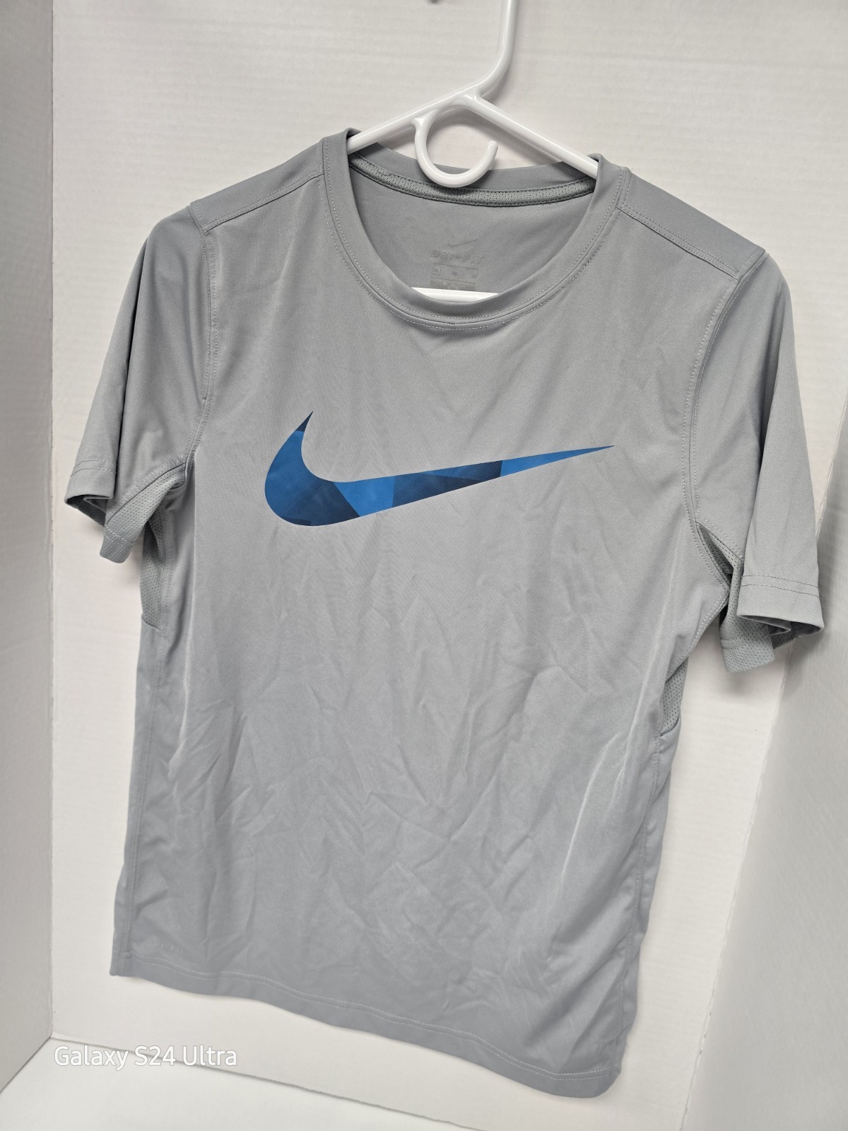 nike dri fit shirt