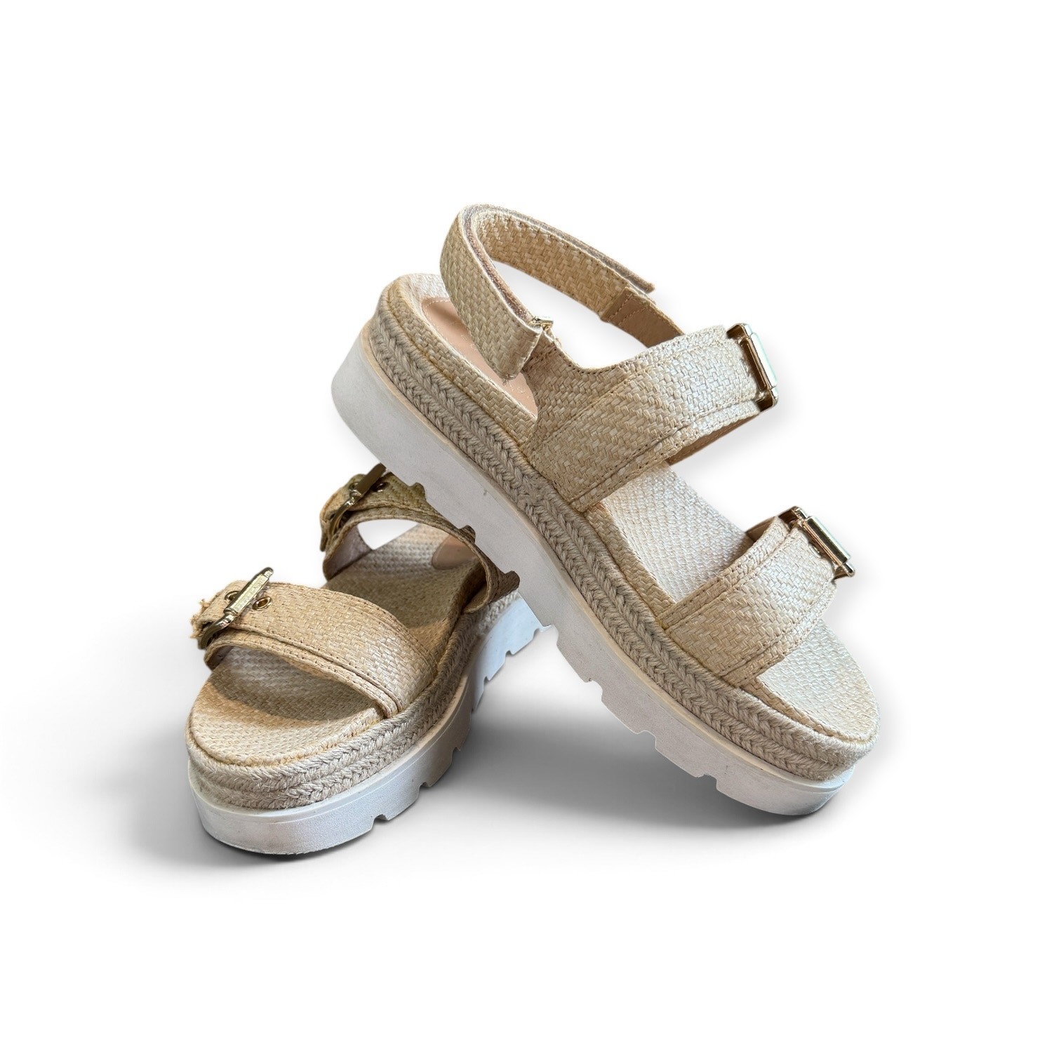 MADDEN GIRL MASCOT PLATFORM SANDLE WITH BUCKLE SIZE 8.5 IN ORIGINAL BOX