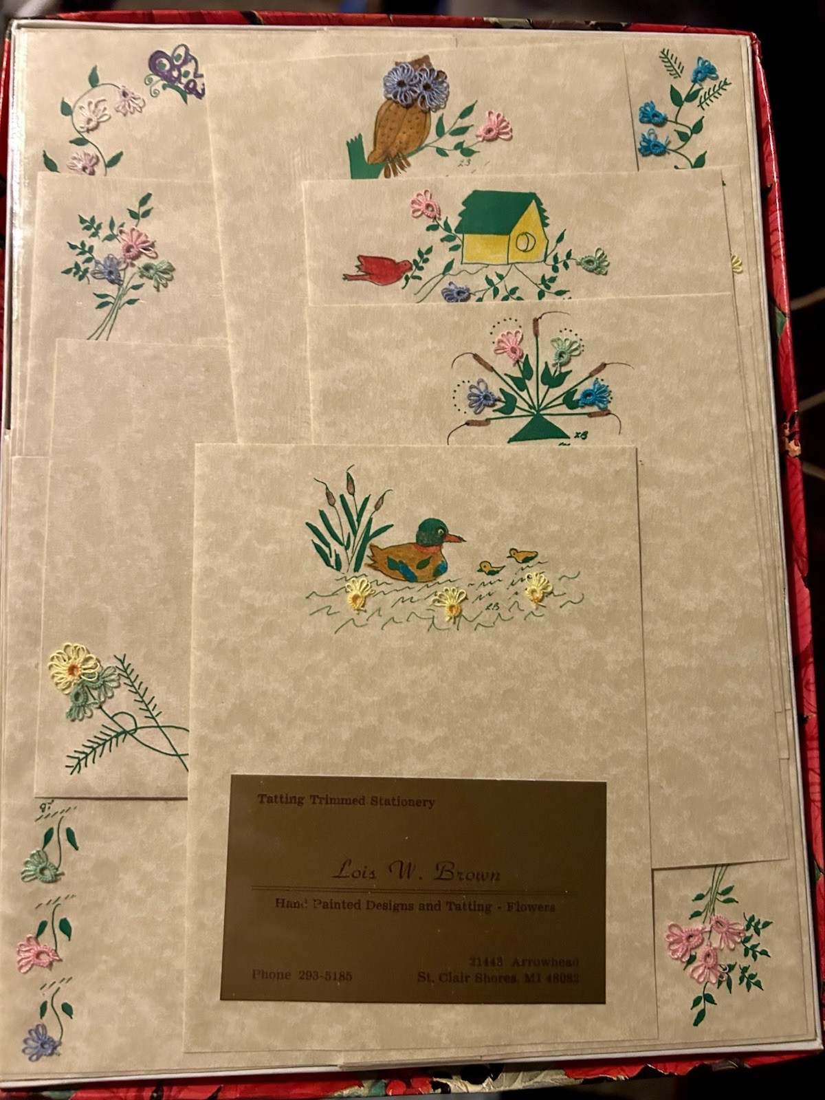 Lois W. Brown Handmade Hand Painted Tatting Trimmed Stationery Set, Flowers Lois W. Brown Handmade Hand Painted Tatting Trimmed Stationery Set, Flowers