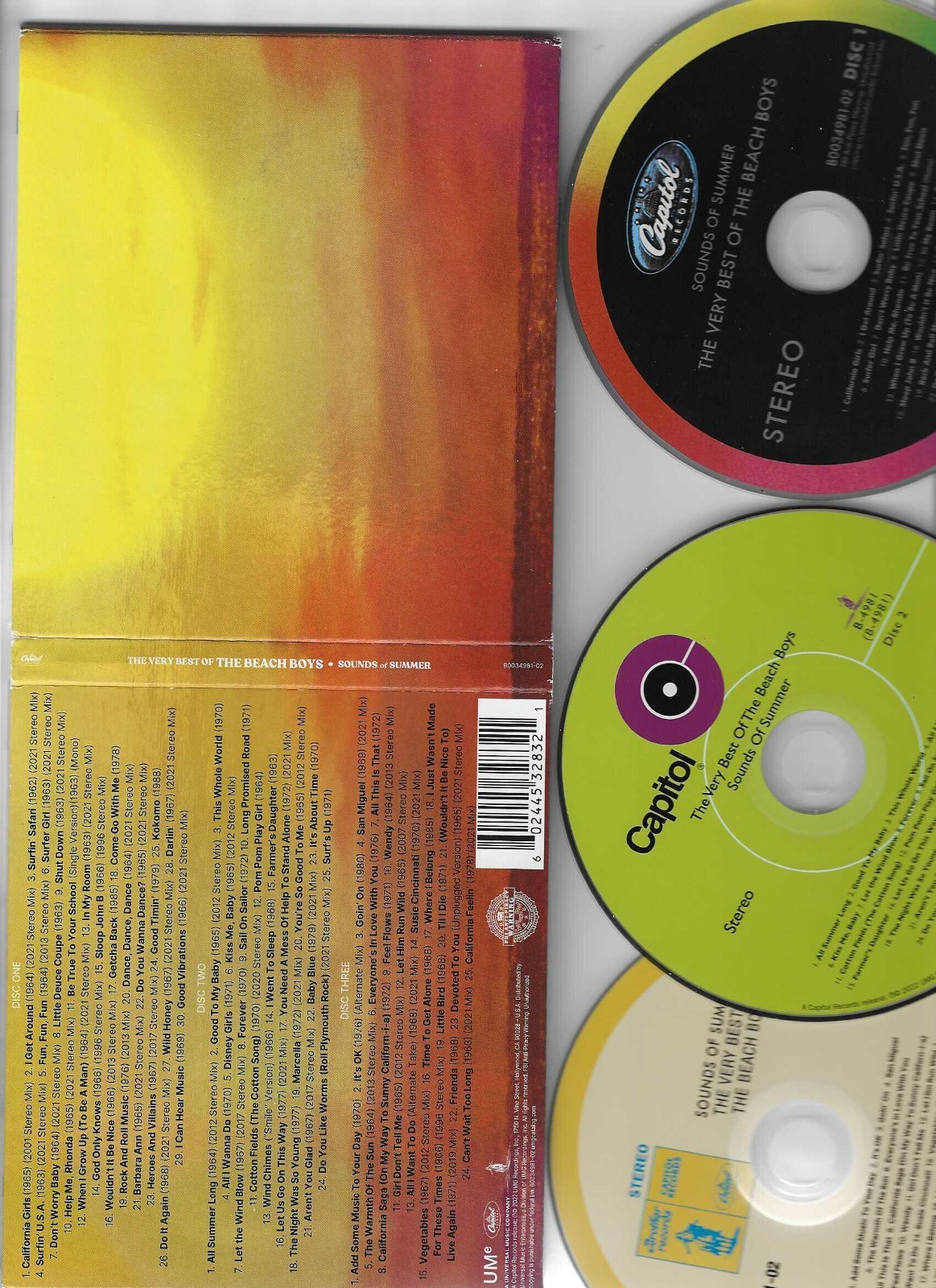 BEACH BOYS -- Best of ....Sounds of Summer -- 80 songs -- 3 CD set with booklet