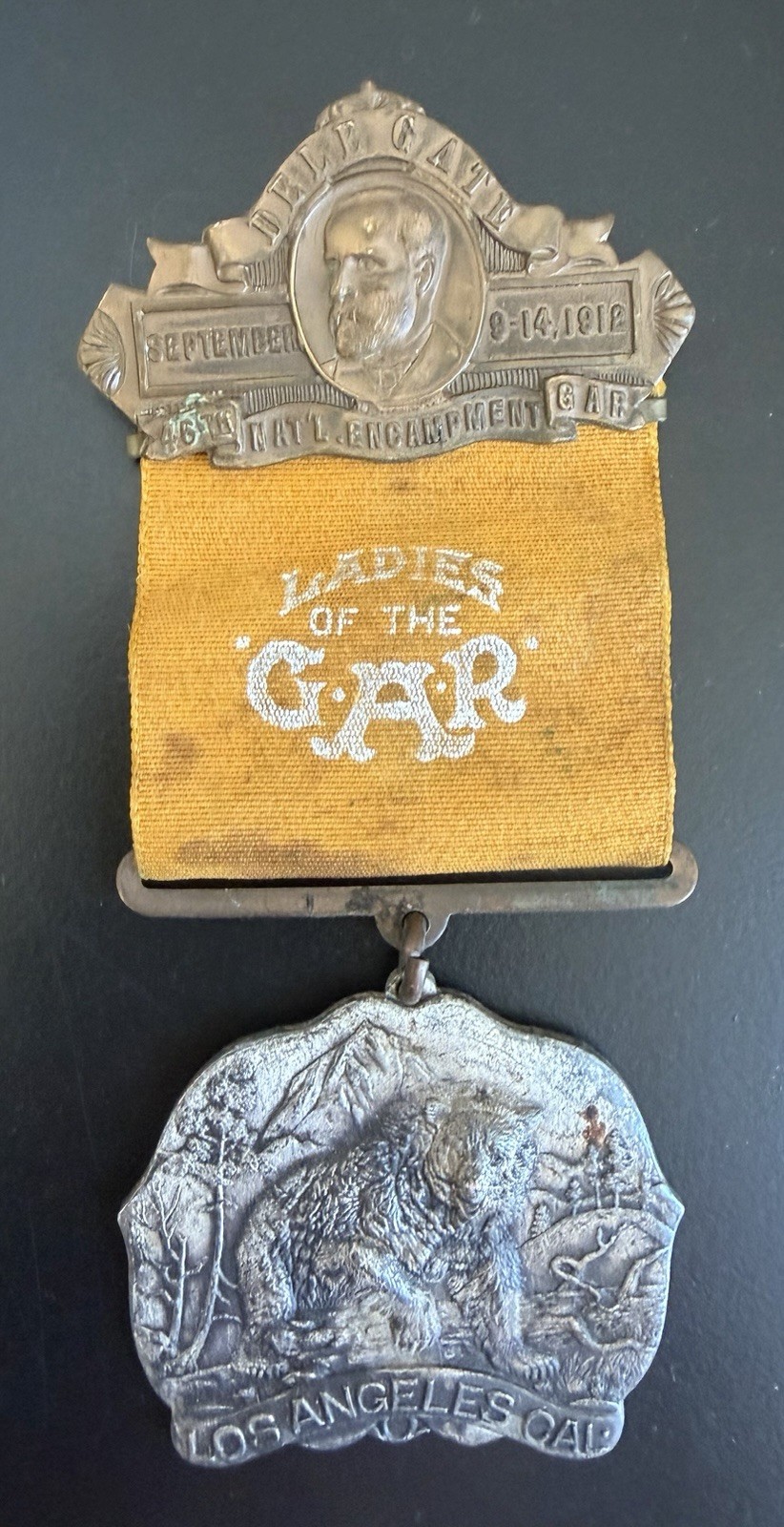 1912 Ladies of the GAR 46th National Encampment Delegate Bear Badge Los Angeles