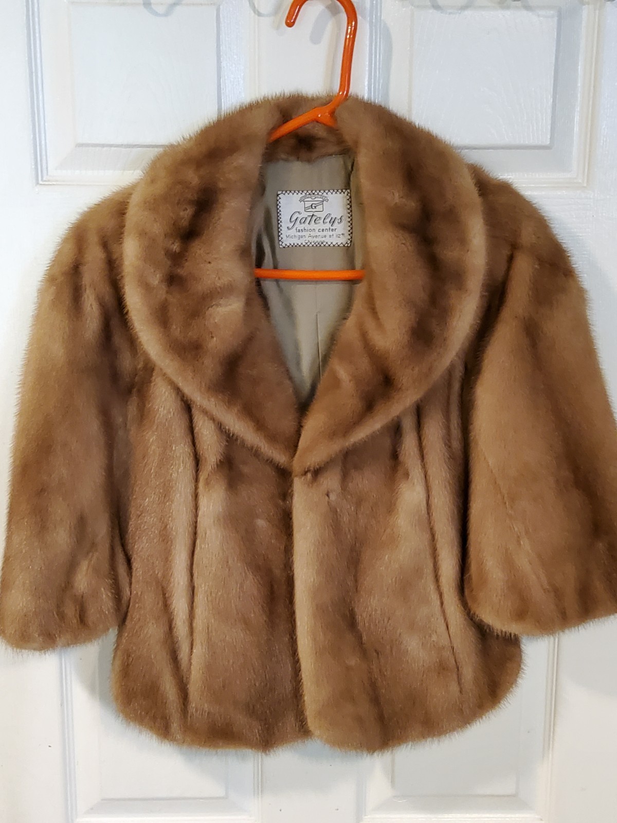 Vintage short brown mink fur jacket