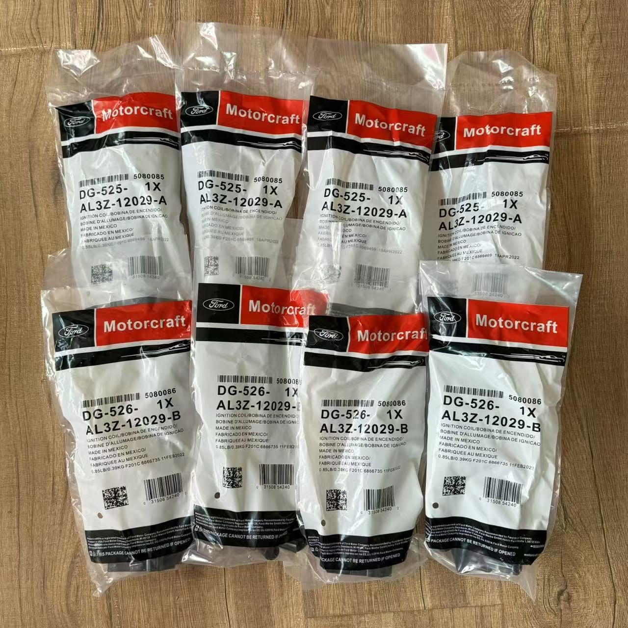 8Pcs Ignition Coils DG525 & DG526 Motorcraft For Ford F250 F350 Super Duty 6.2L