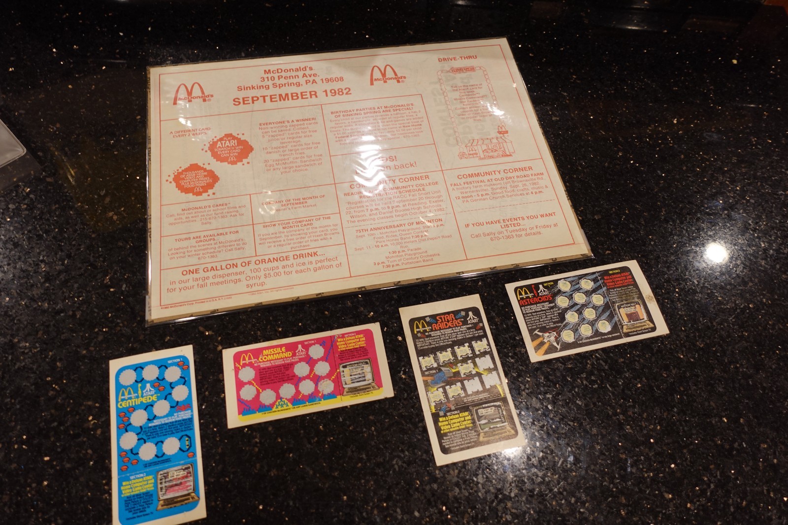 Vintage McDonald\'s Atari Electronic Video game Console SCRATCH CARDS + MAT  D10