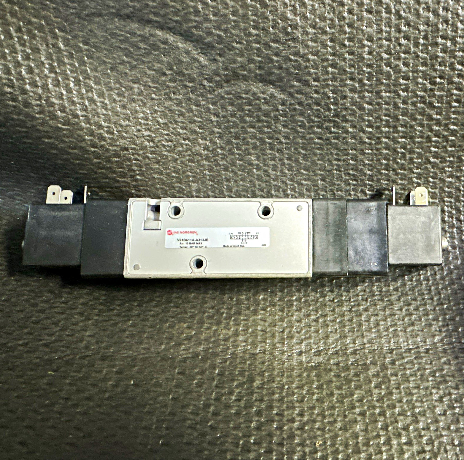 IMI Norgren V61B611A-A313JB Solenoid Air Control Valve 1/4