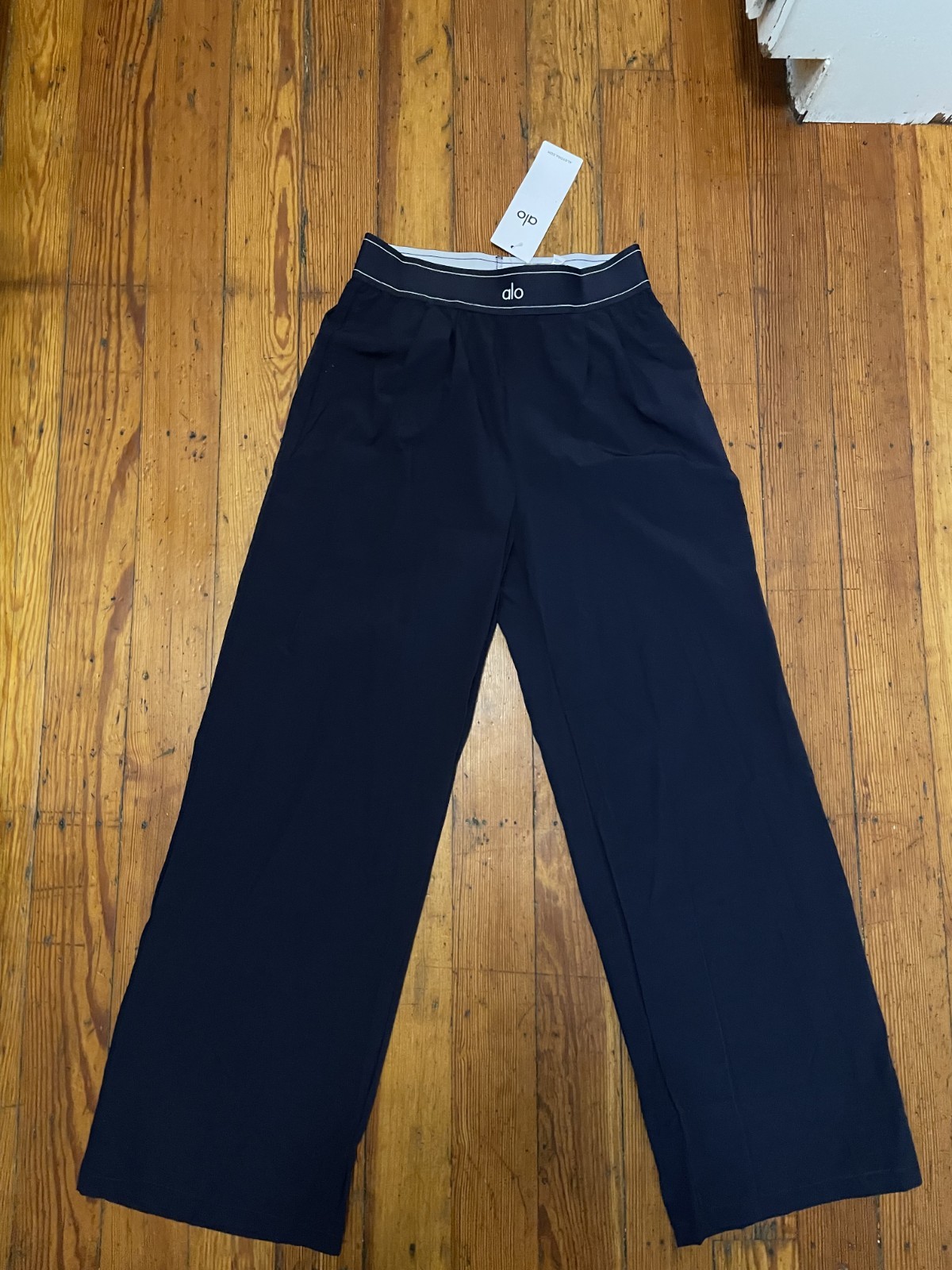 Alo Yoga Women\'s Suit Up Trouser Navy Blue 