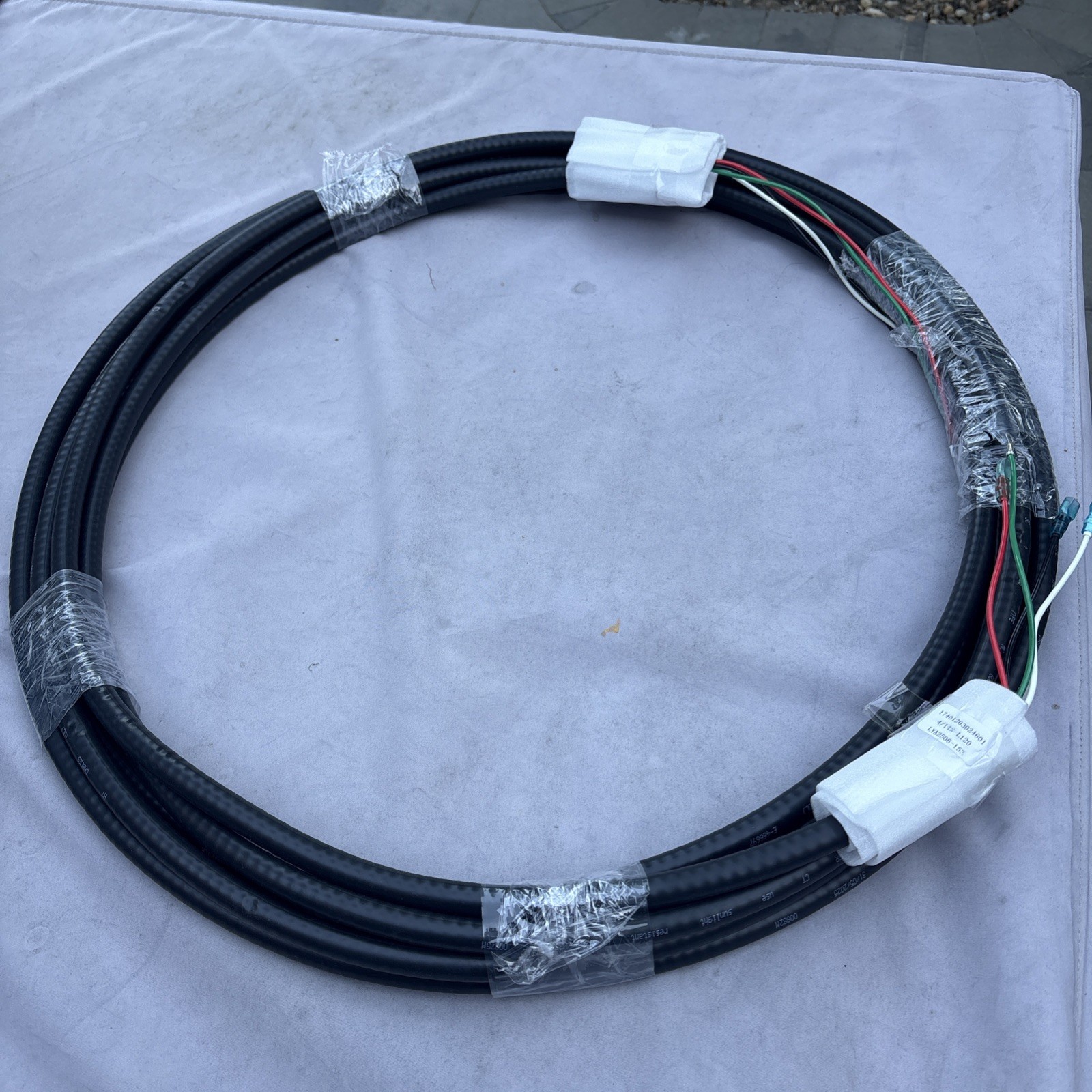 Mr Cool DIY pro cable Communication Control Cable Set 35 feet