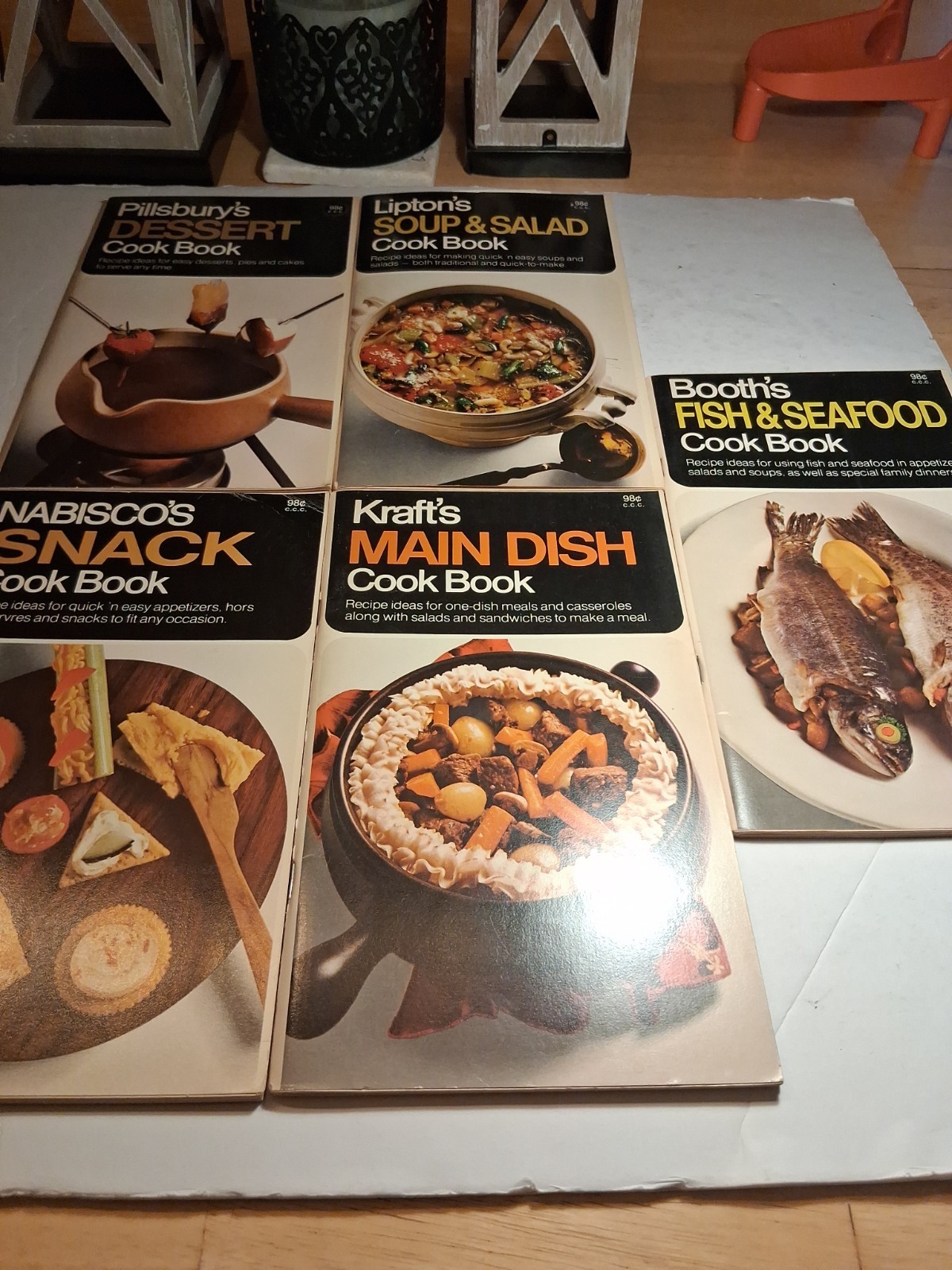 VTG Cookbook lot OF 5  1970 Kraft,Booth,Lipton, Nabisco, Pillsbury