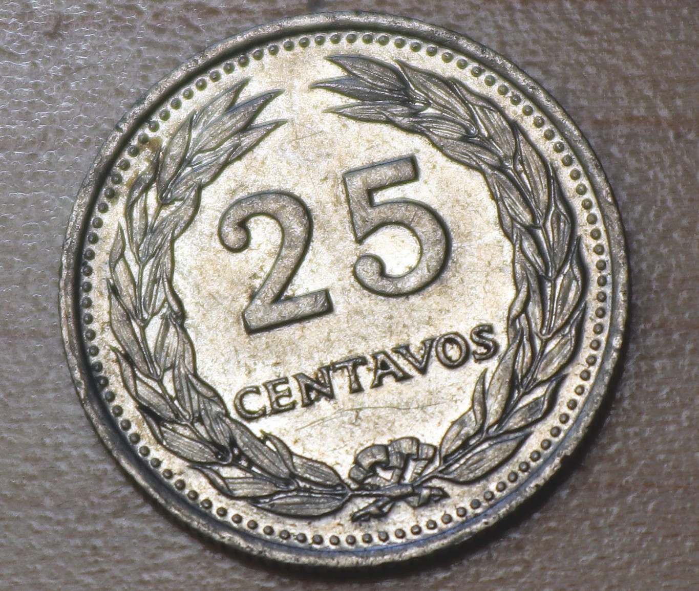 1977 El Salvador 25 Centavos José Matías Delgado