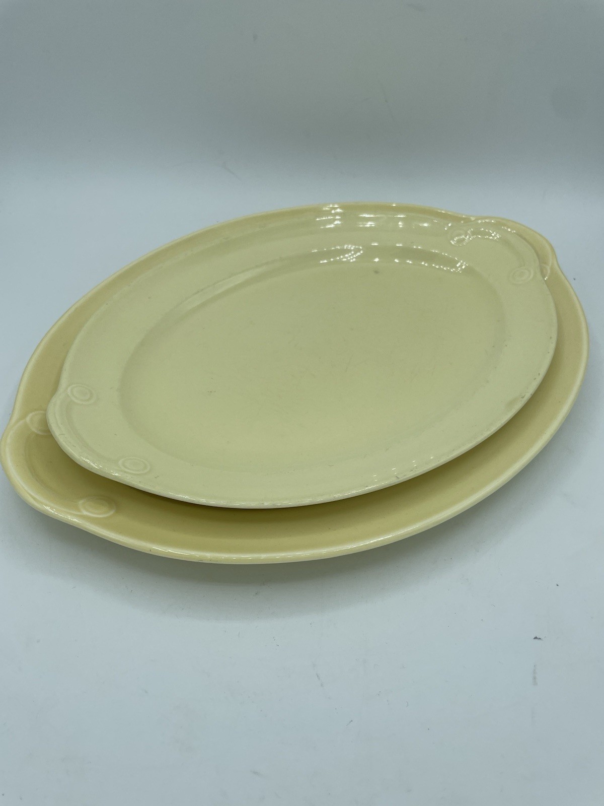 Lu-Ray Pastels USA T.S.&T. Serving Platters Yellow 11.5” & 13.5\ Lu-Ray Pastels USA T.S.&T. Serving Platters Yellow 11.5” & 13.5\